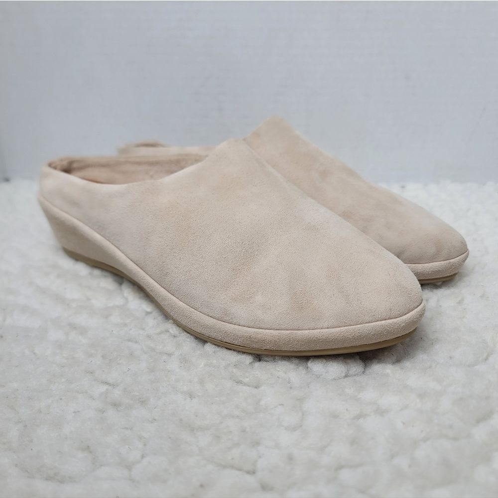 L’Amour Des Pieds Suede Leather Wedge Mules Womens 7M Beige Slip On Comfort